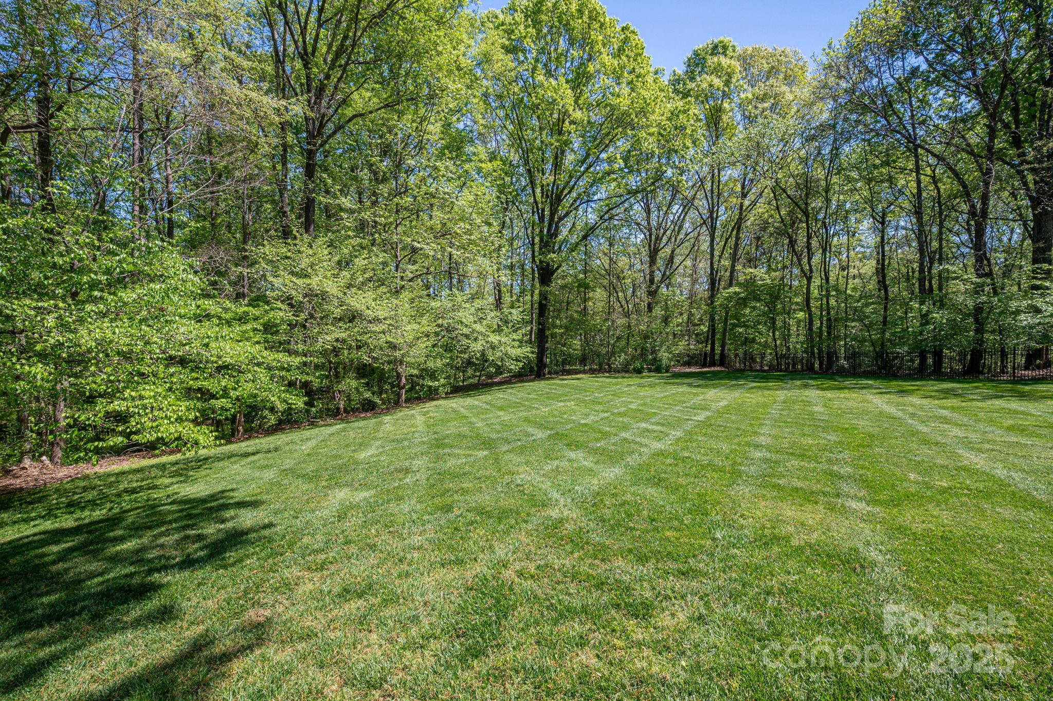 Charlotte, North Carolina 28210, United States, 6 Bedrooms Bedrooms, ,8 BathroomsBathrooms,Residential,Under Contract,114847