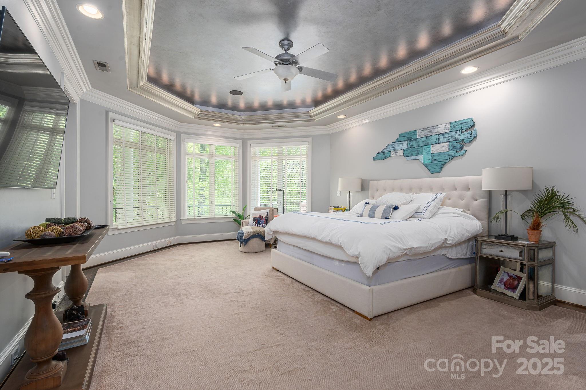 Charlotte, North Carolina 28210, United States, 6 Bedrooms Bedrooms, ,8 BathroomsBathrooms,Residential,Under Contract,114847