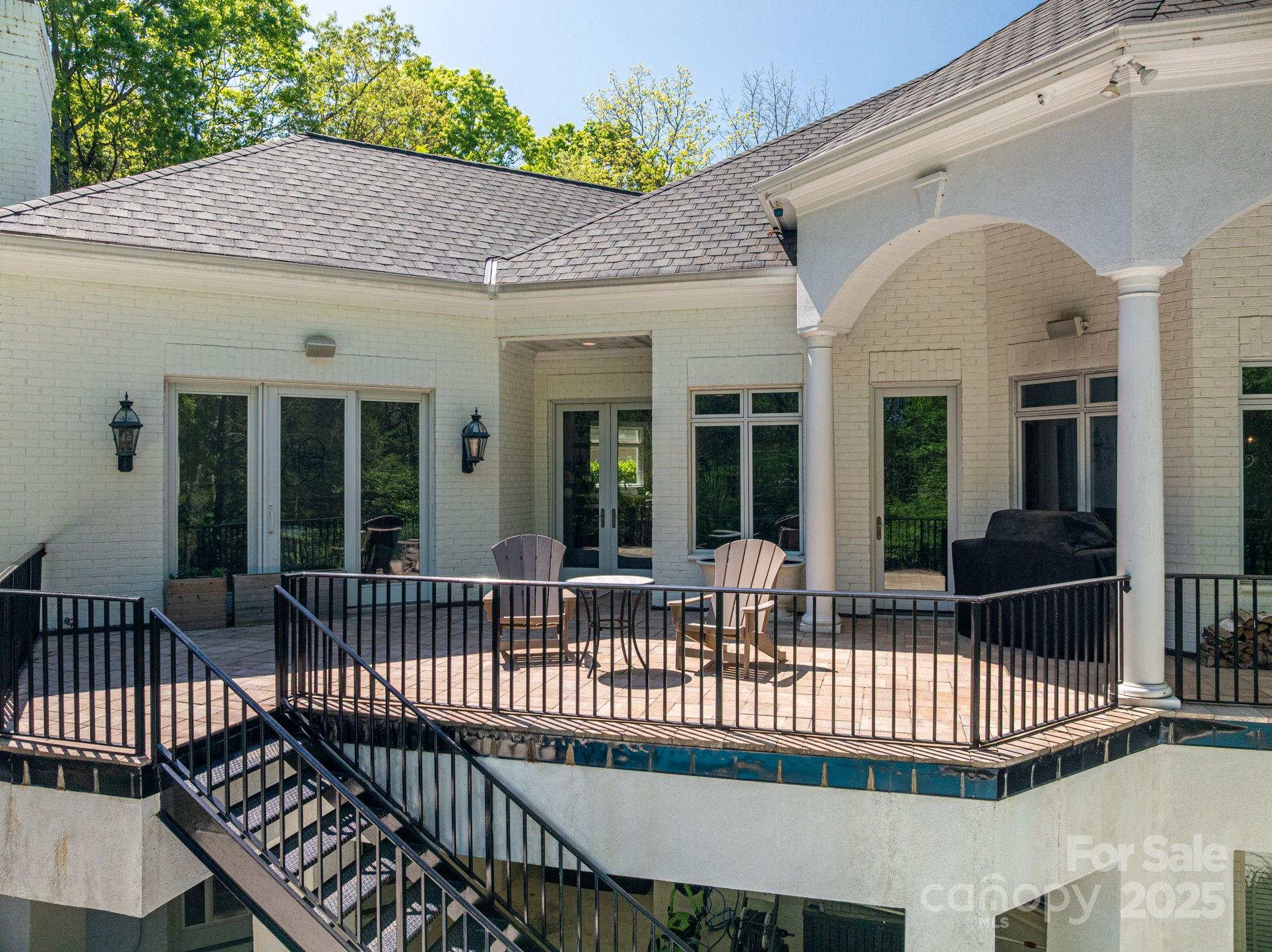 Charlotte, North Carolina 28210, United States, 6 Bedrooms Bedrooms, ,8 BathroomsBathrooms,Residential,Under Contract,114847