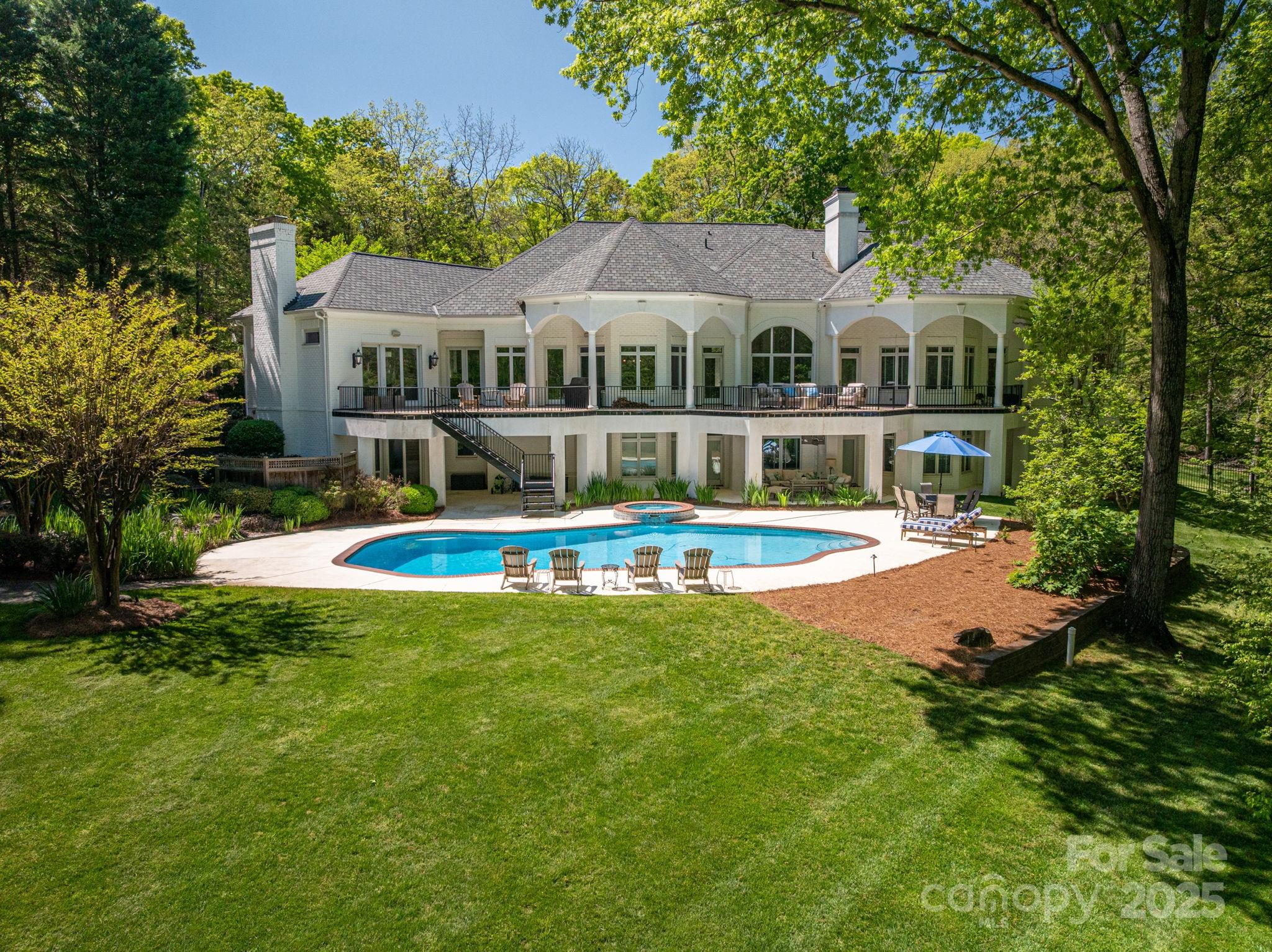 Charlotte, North Carolina 28210, United States, 6 Bedrooms Bedrooms, ,8 BathroomsBathrooms,Residential,Under Contract,114847