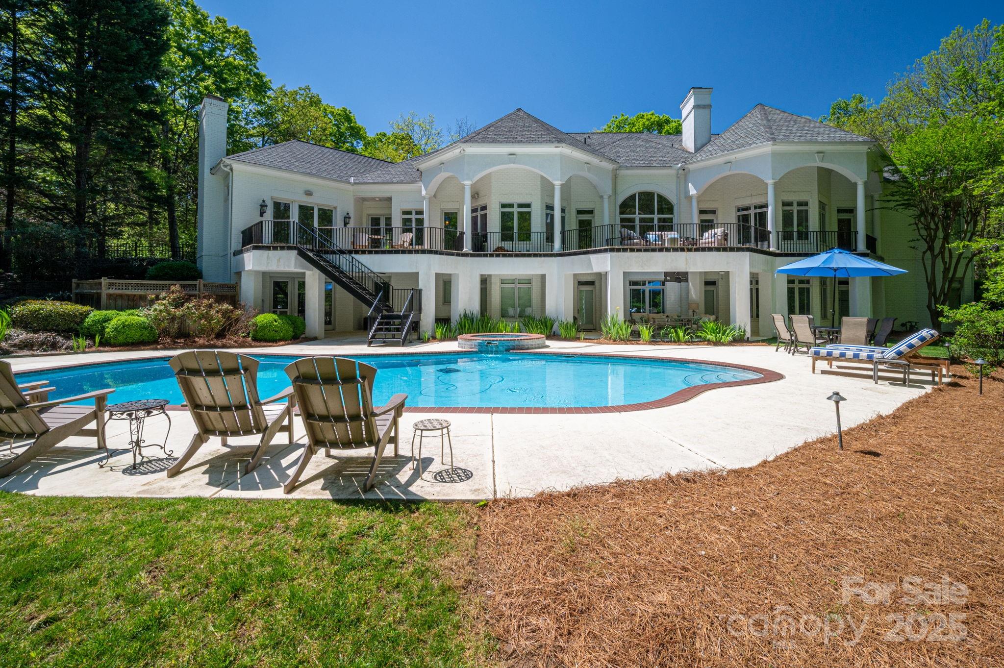 Charlotte, North Carolina 28210, United States, 6 Bedrooms Bedrooms, ,8 BathroomsBathrooms,Residential,Under Contract,114847