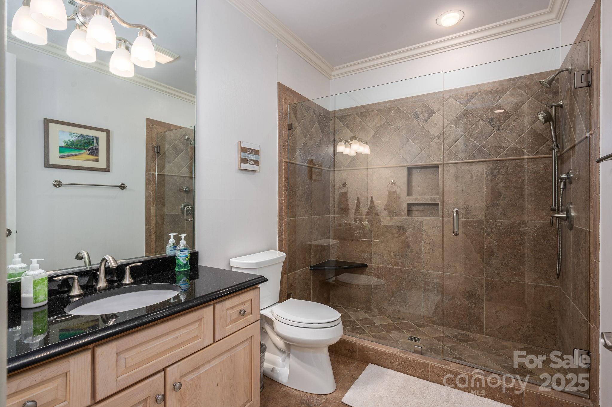 Charlotte, North Carolina 28210, United States, 6 Bedrooms Bedrooms, ,8 BathroomsBathrooms,Residential,Under Contract,114847