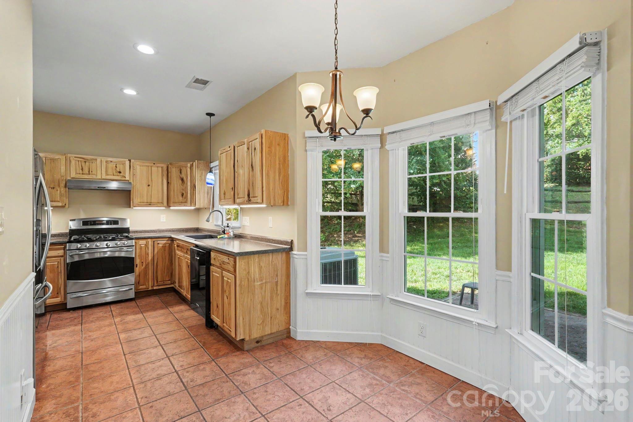 4176 Peyton Court NW