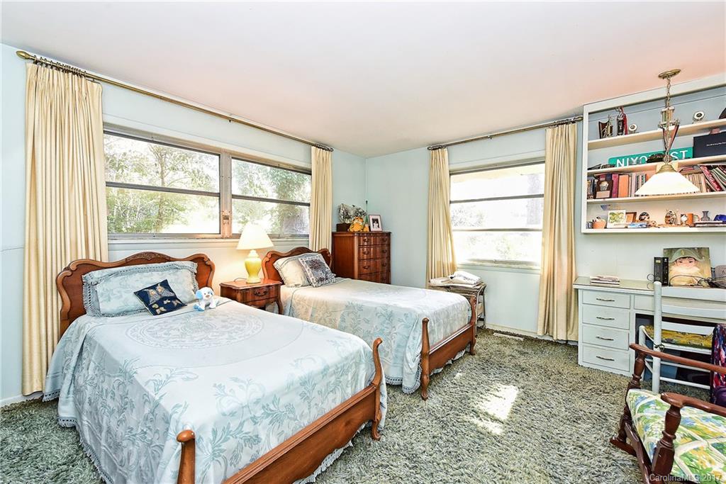 Town And Country - Residential