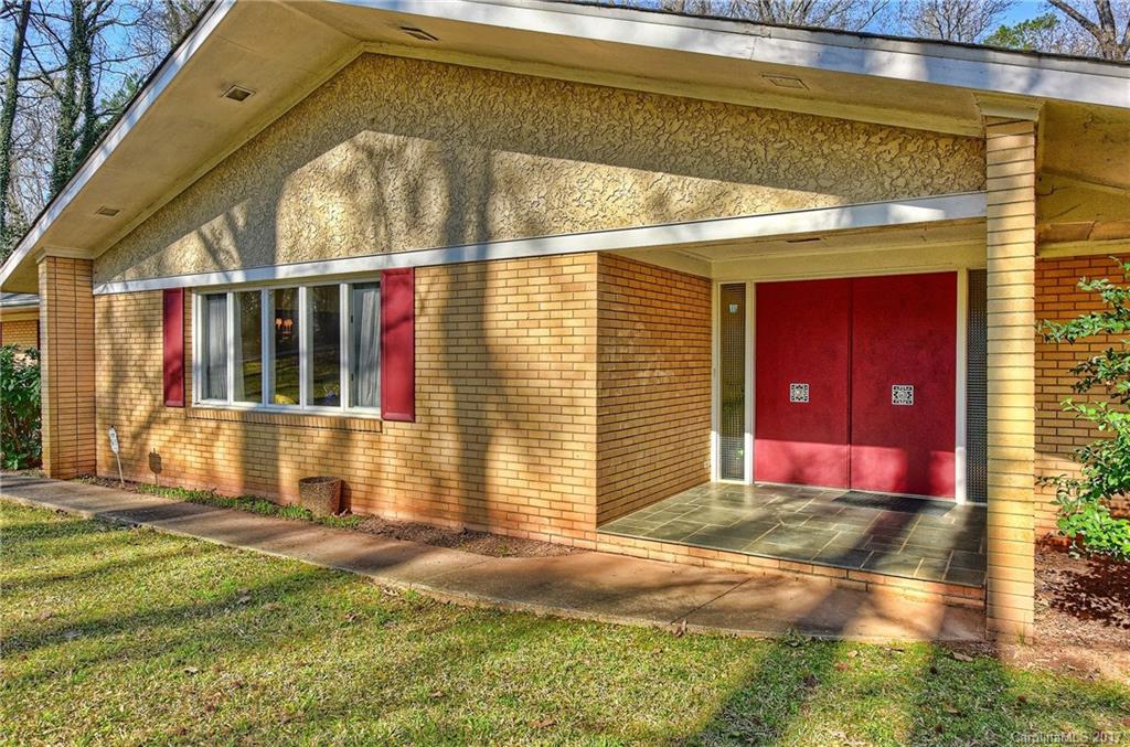 Town And Country - Residential