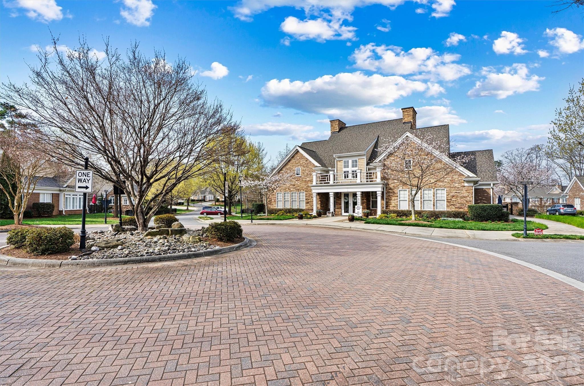 Bella Sera Villas - Residential