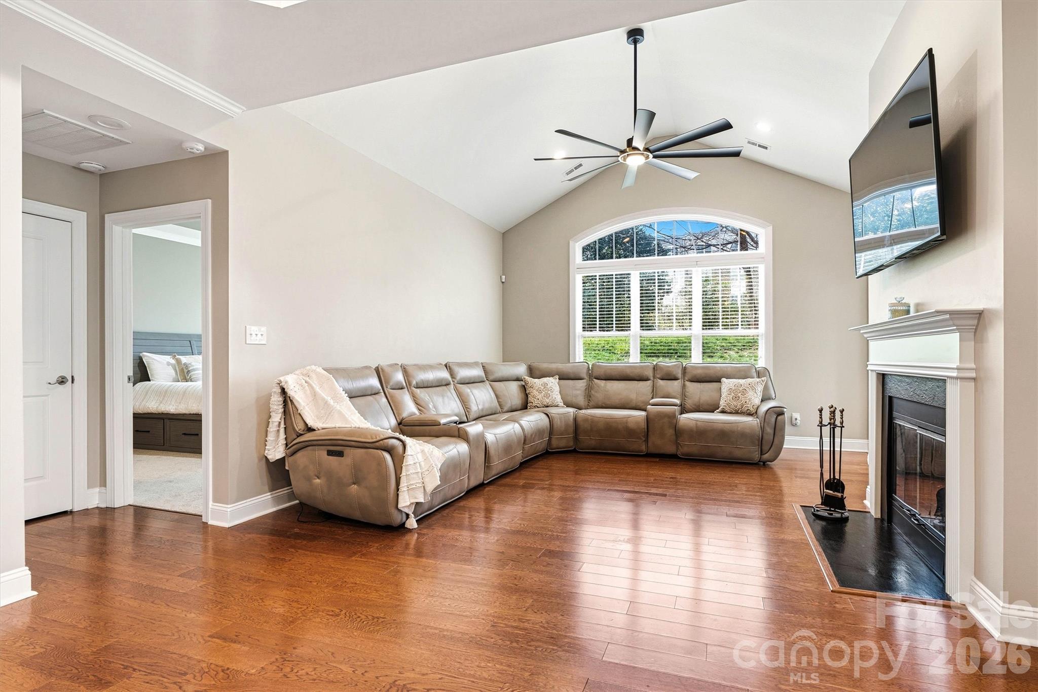 Bella Sera Villas - Residential