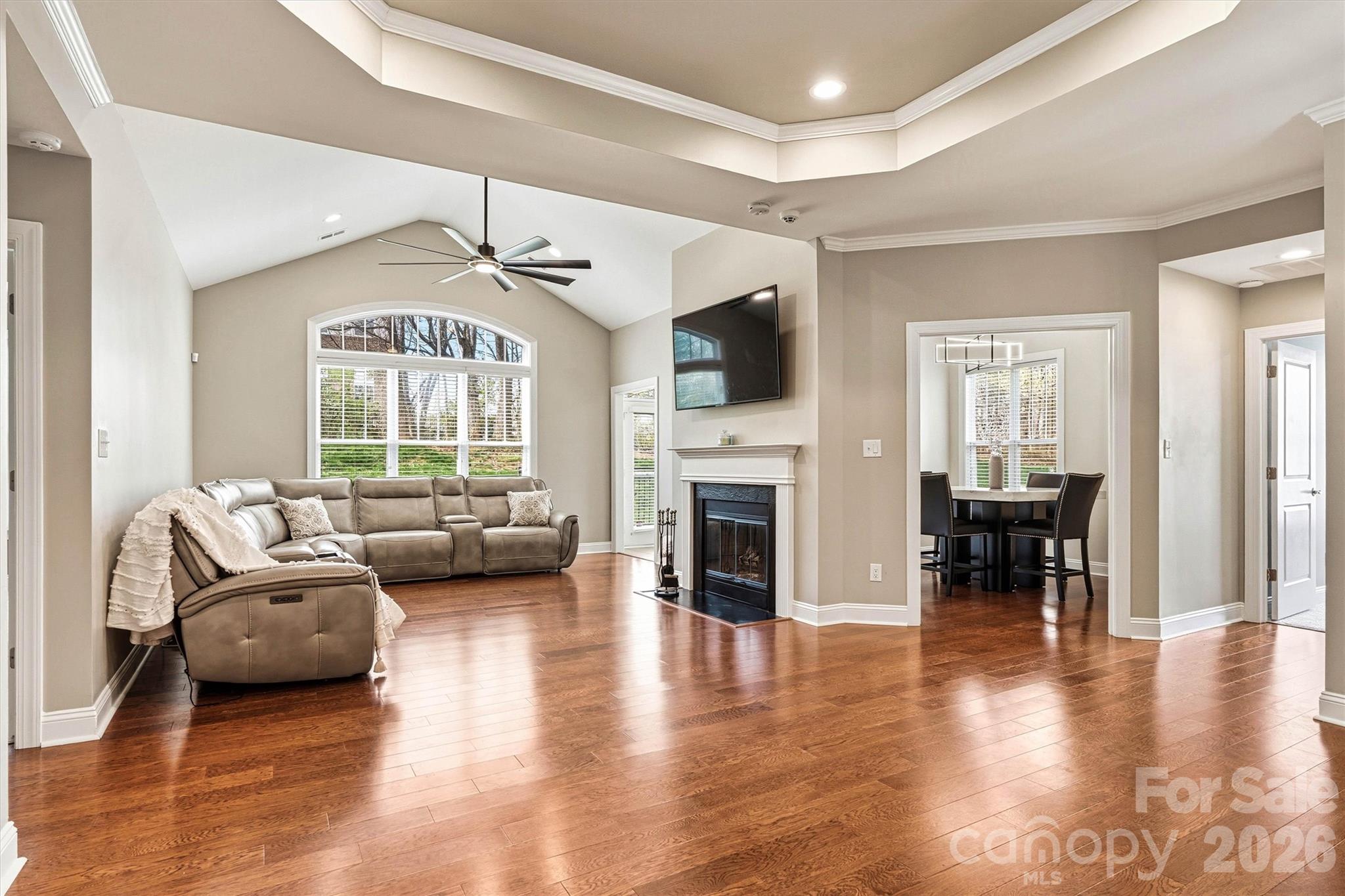 Bella Sera Villas - Residential