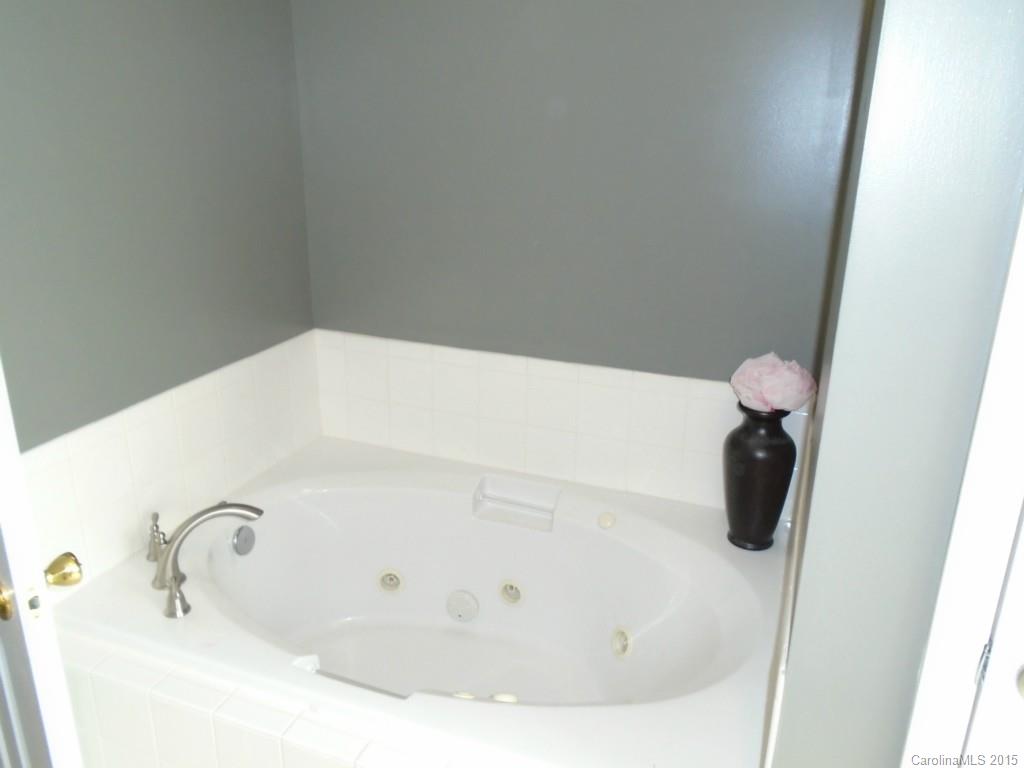 Willow Creek - Residential