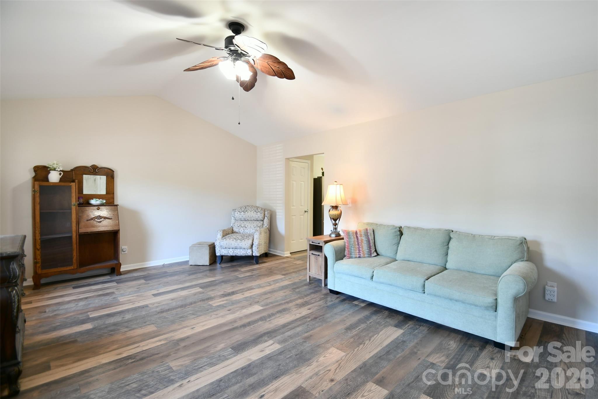 2041 Brantley Creek Drive