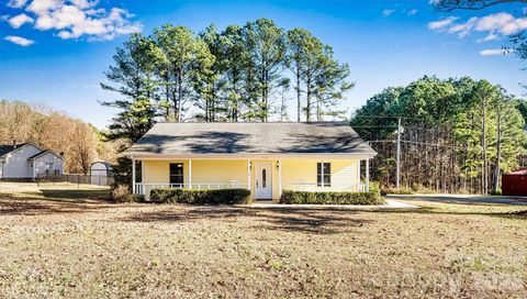 Photo of 7171 Sifford Road, Stanley, NC 28164 (MLS # 4335412)