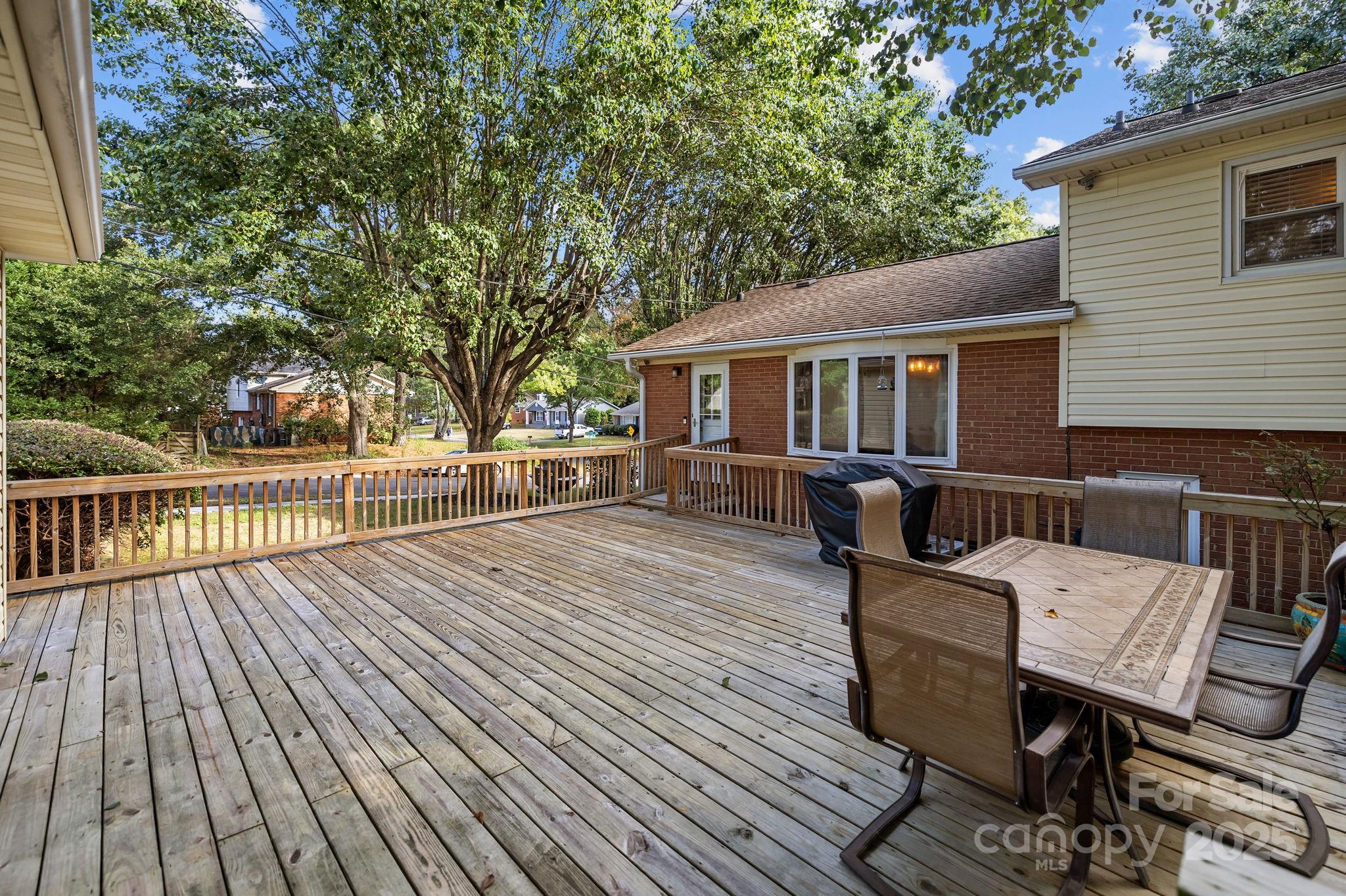 Starmount - Residential