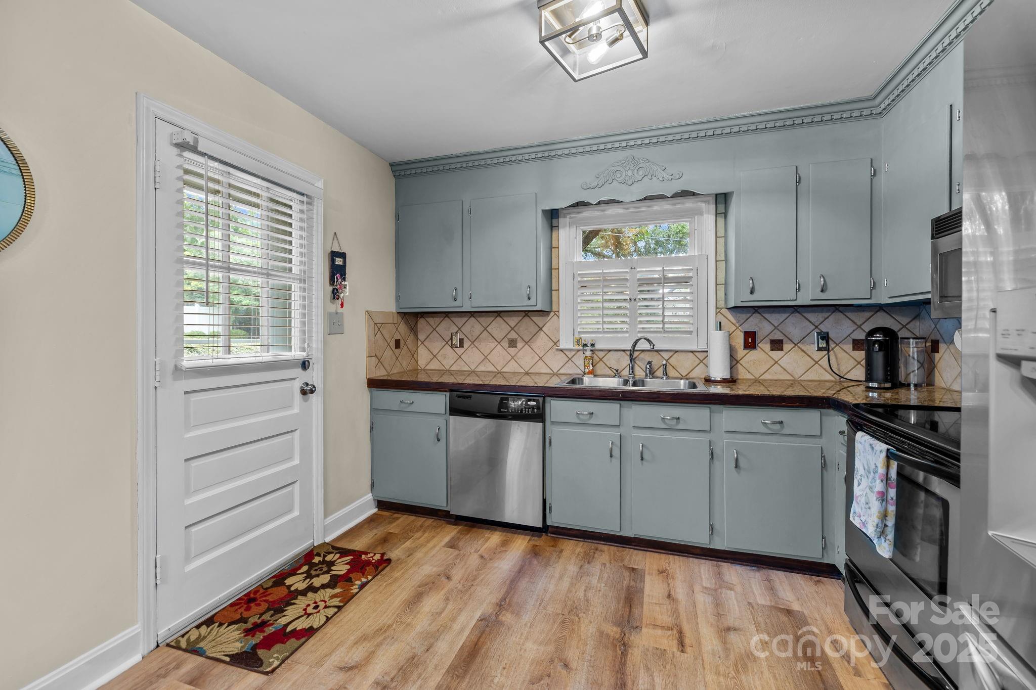 Starmount - Residential