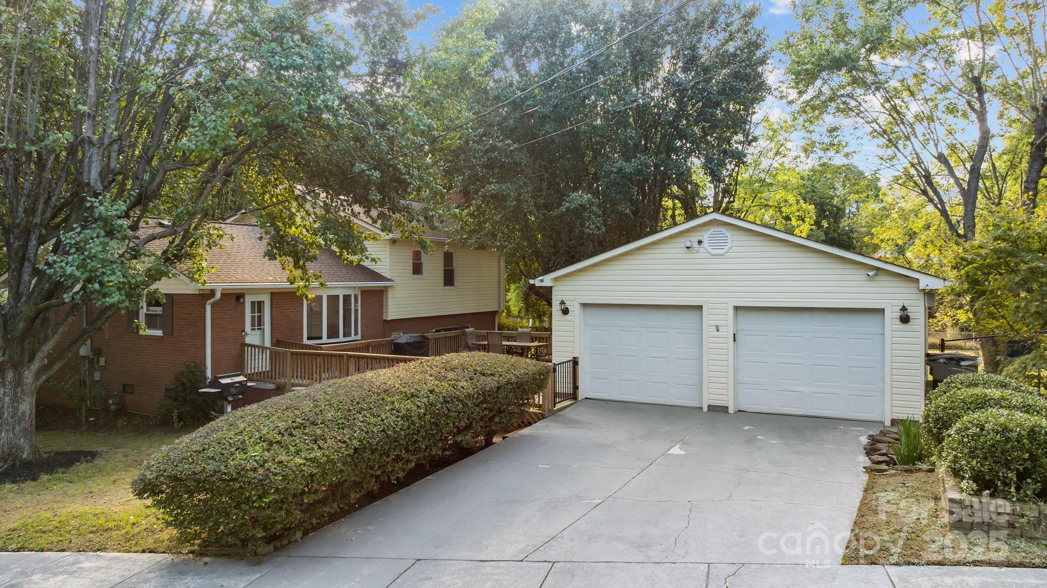 Starmount - Residential