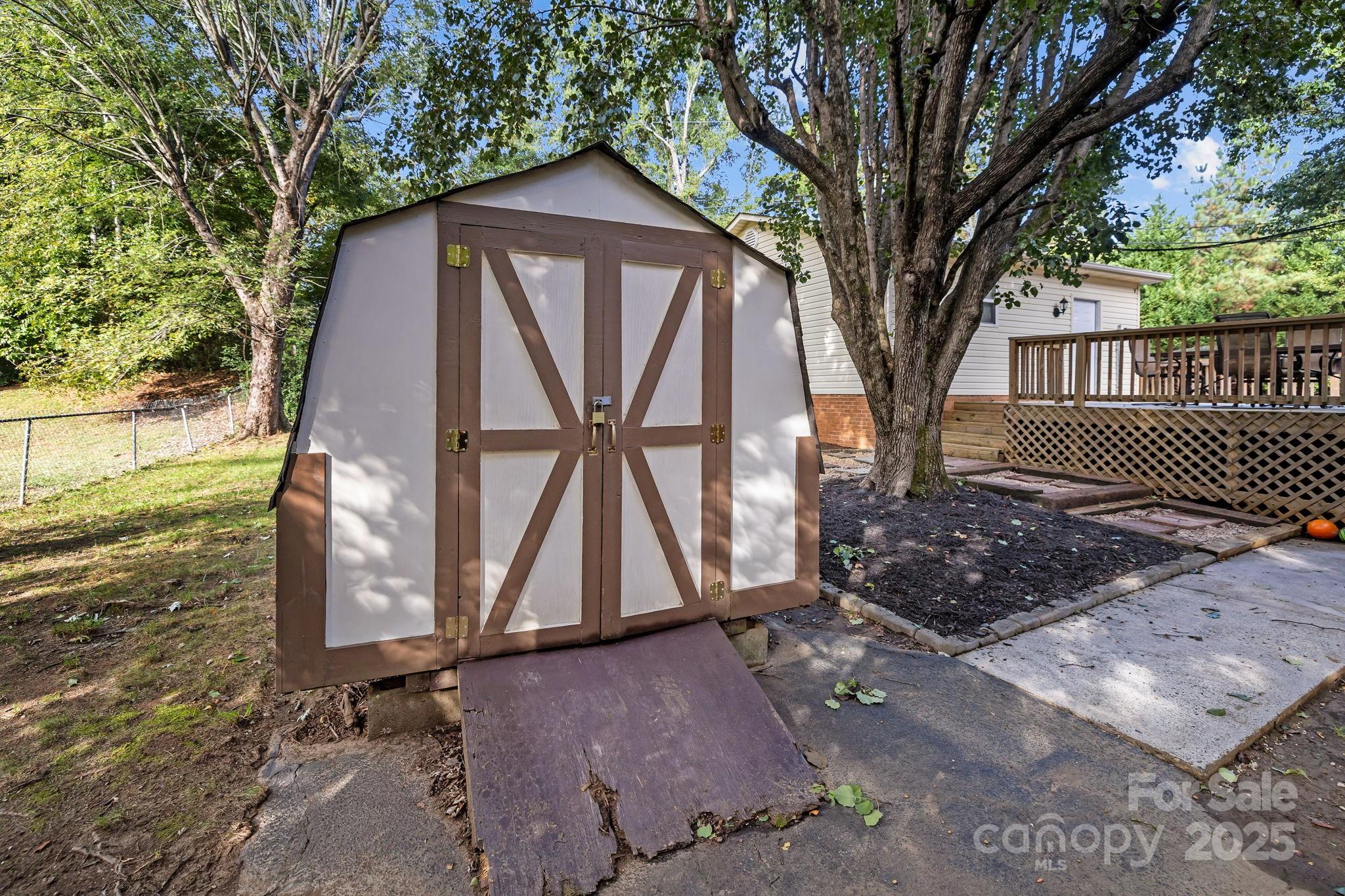 Starmount - Residential