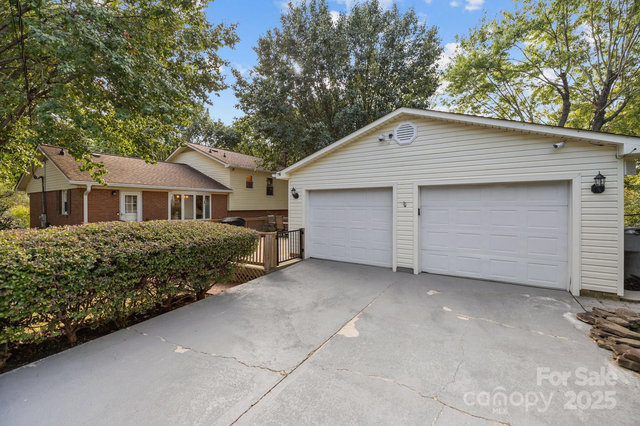 Starmount - Residential