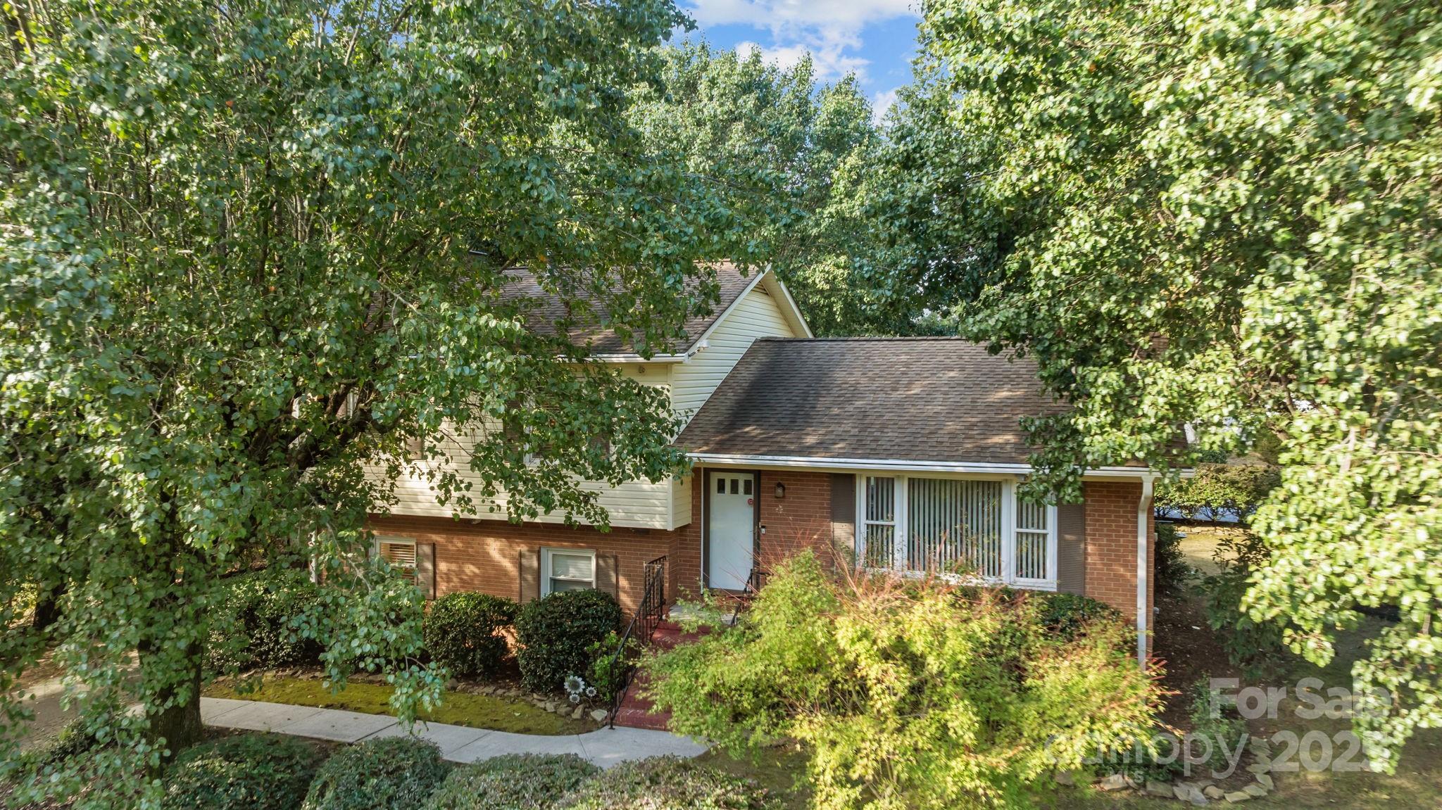 Starmount - Residential