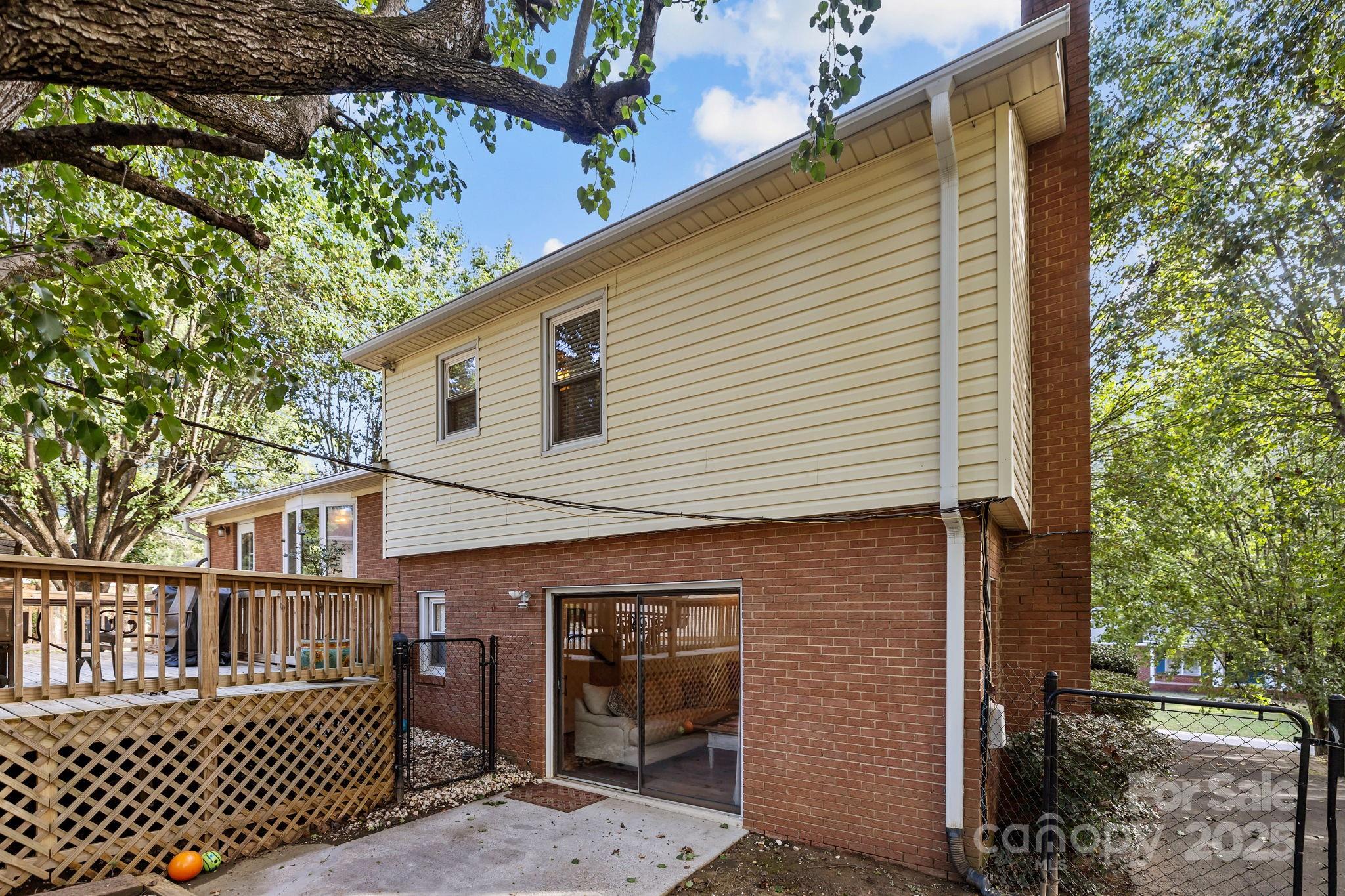 Starmount - Residential