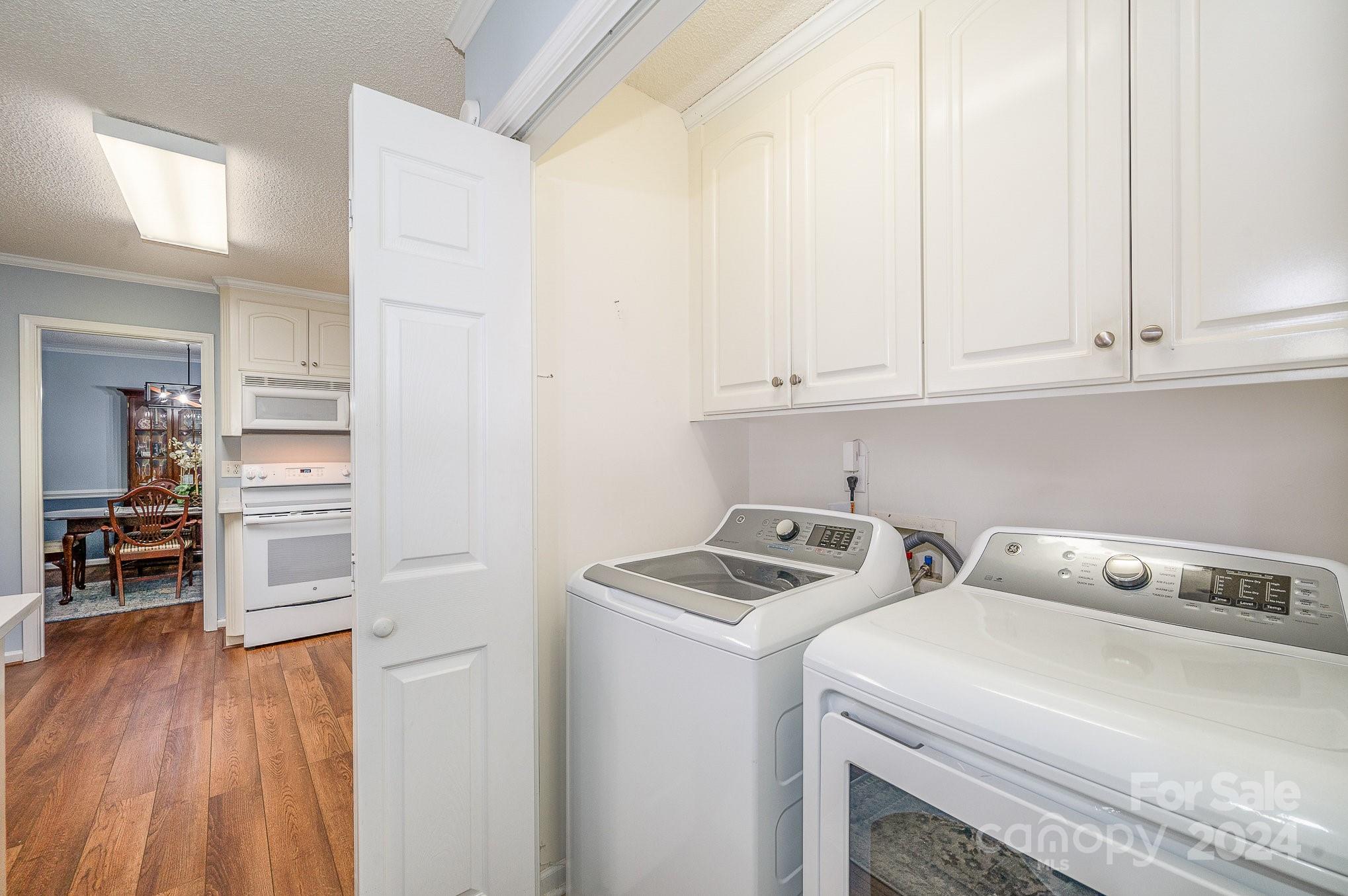 Windsor Woods - Residential