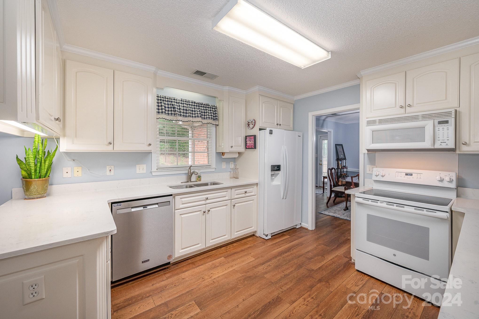 Windsor Woods - Residential