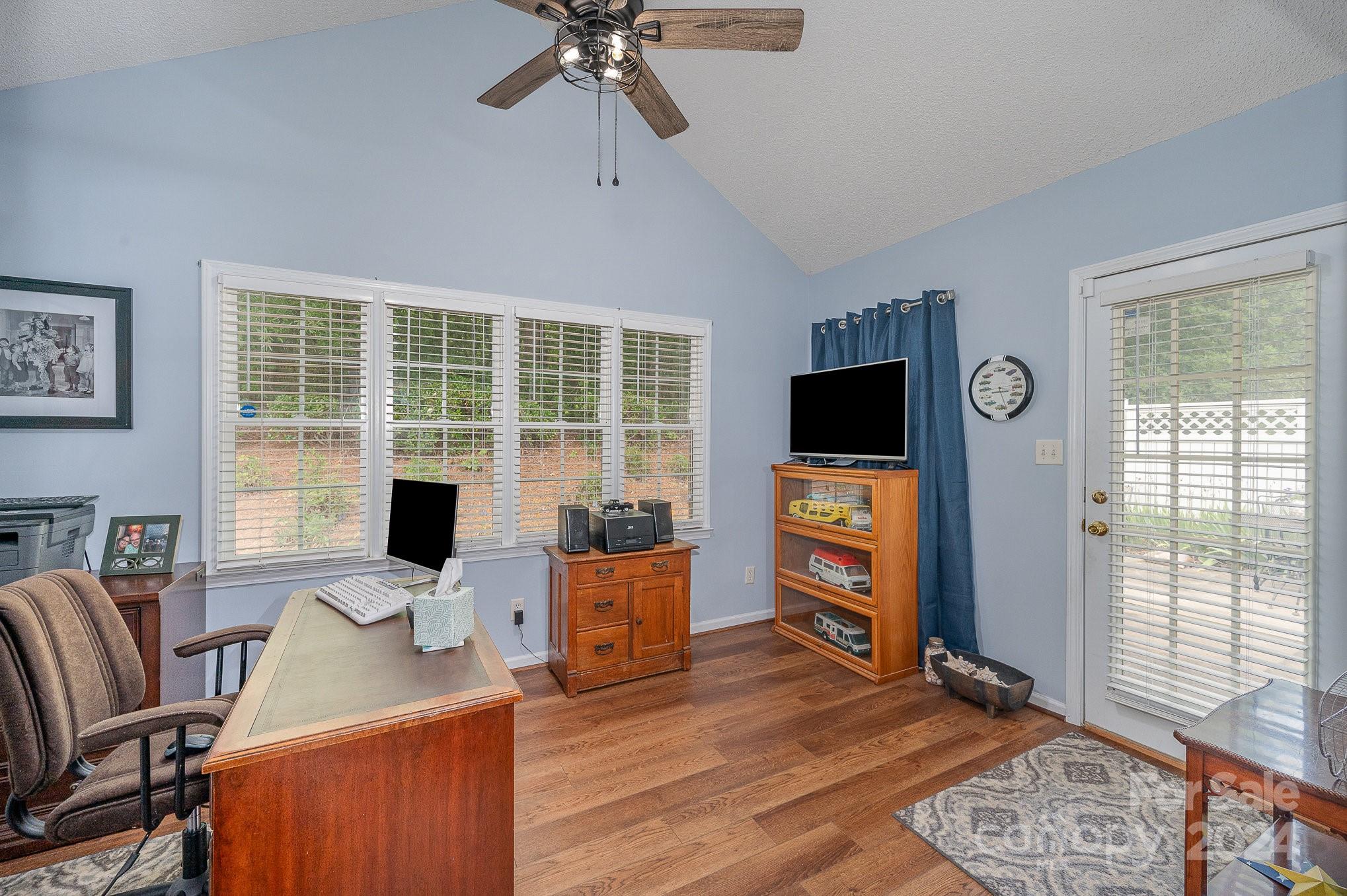 Windsor Woods - Residential