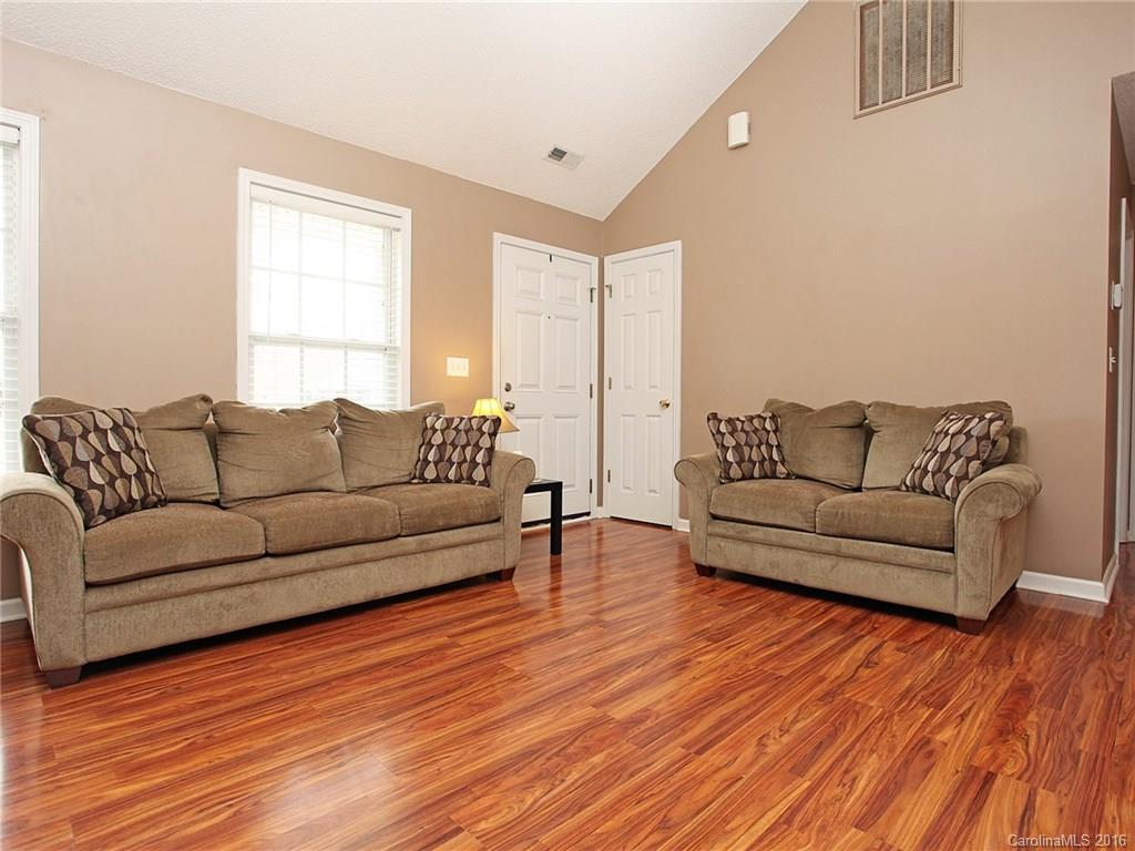 Avery Lake - Residential