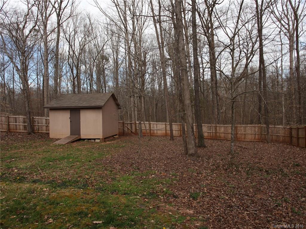 Avery Lake - Residential