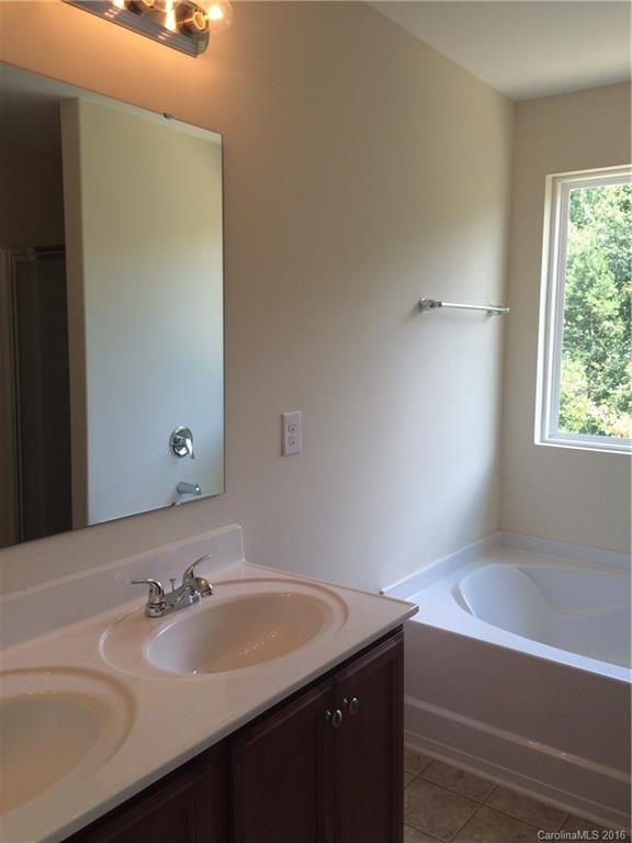 Gunnars Ridge - Residential Lease