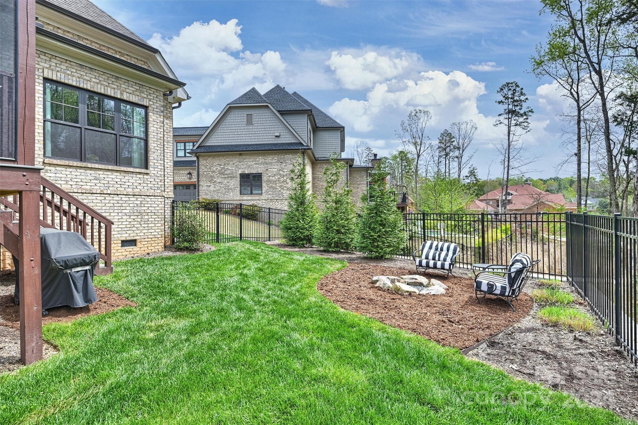 Stevens Grove - Residential