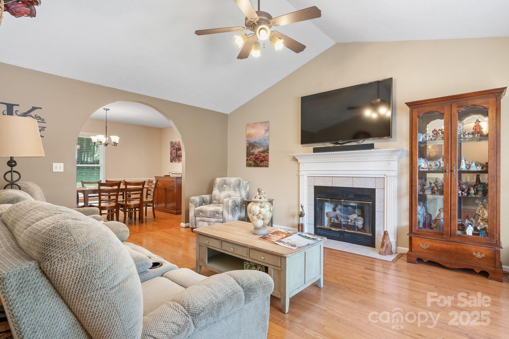 Winding Creek - Residential