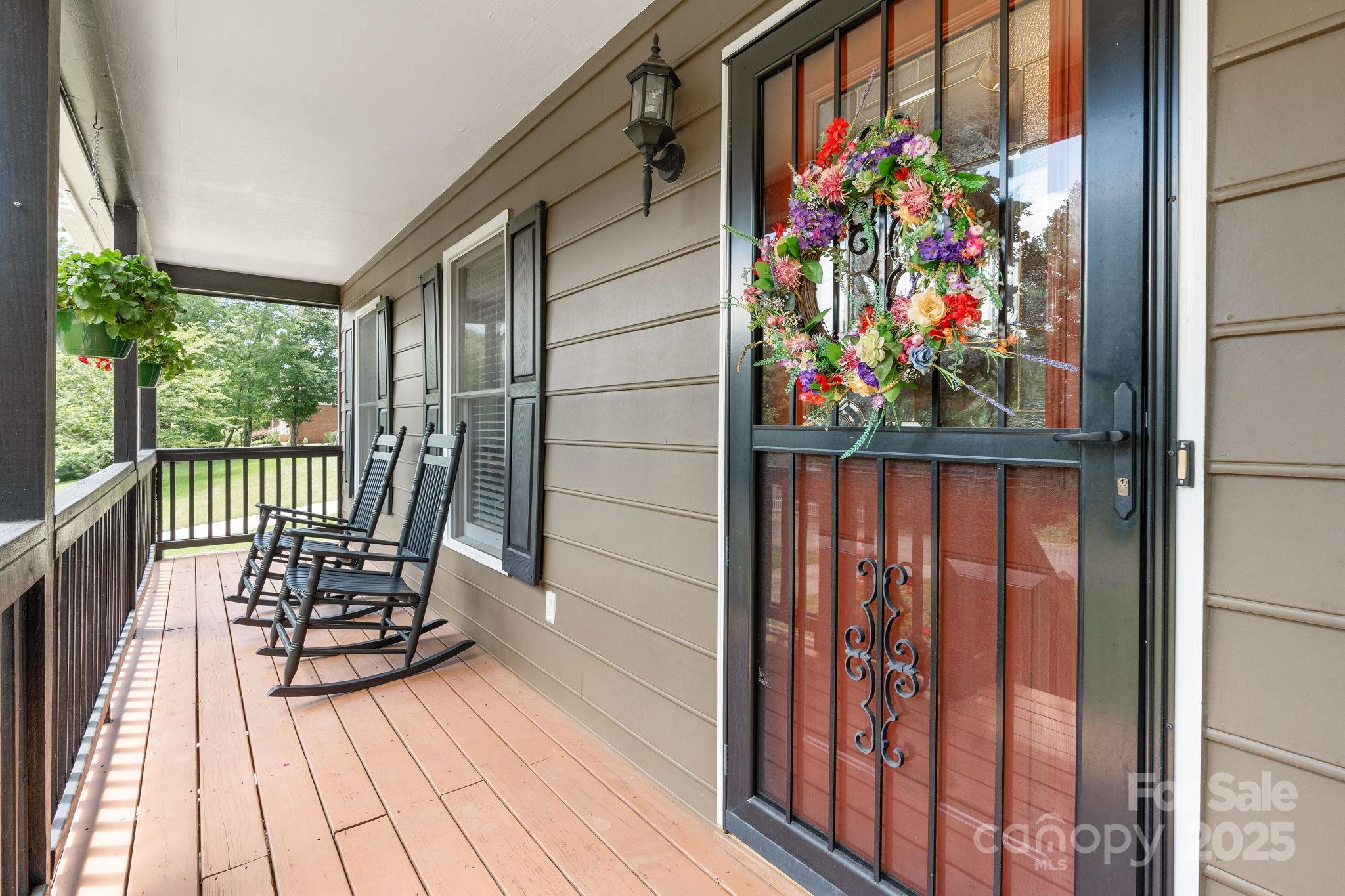 123 Clearwater Drive