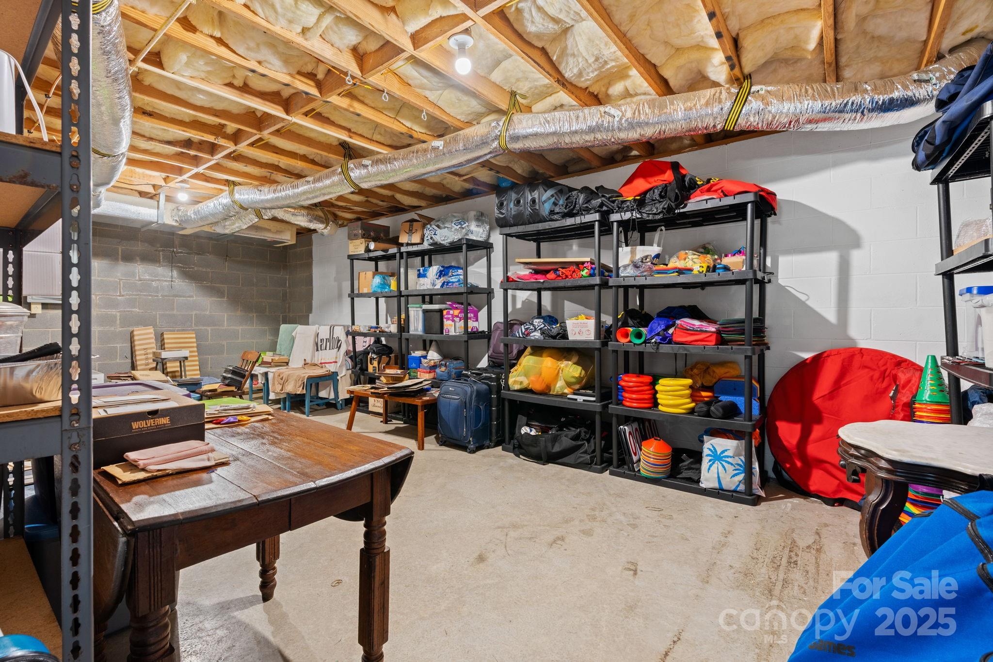 Winding Creek - Residential