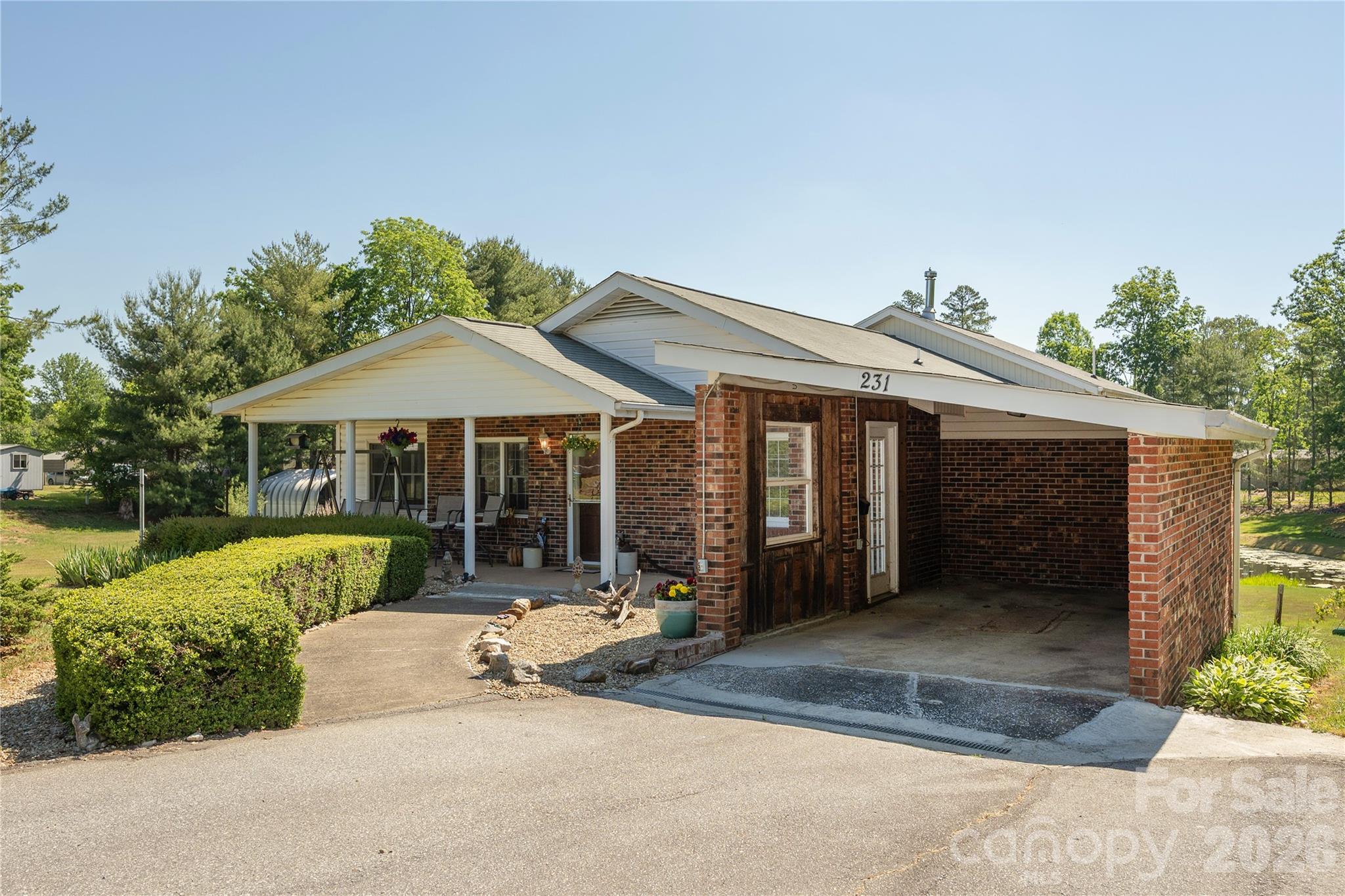 231 Allen Road