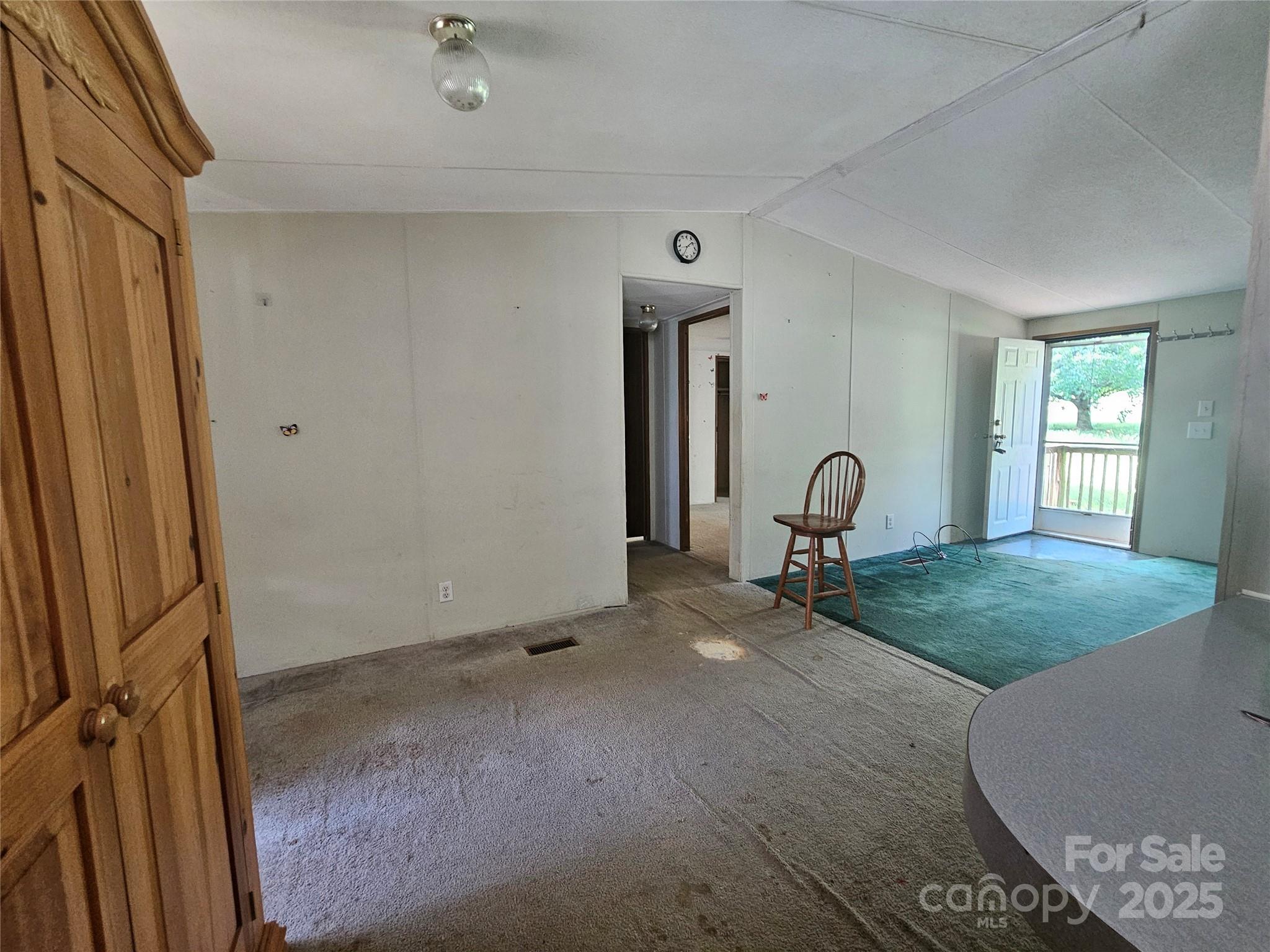 1001 Bexley Lane
