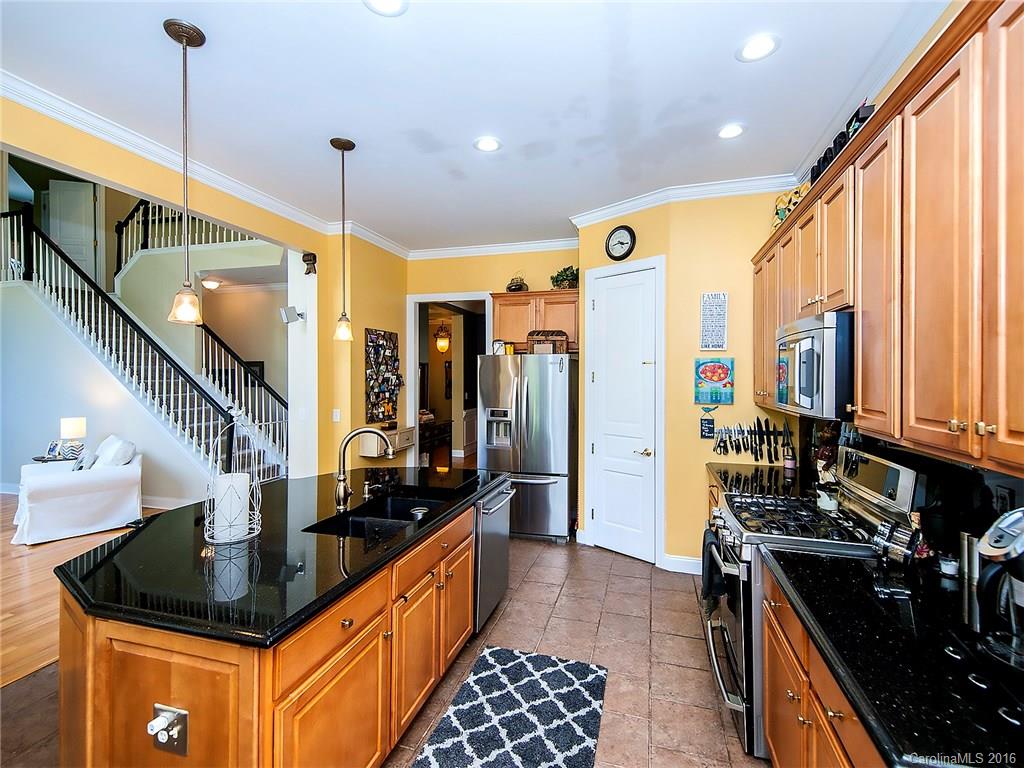 Lakeshore - Residential