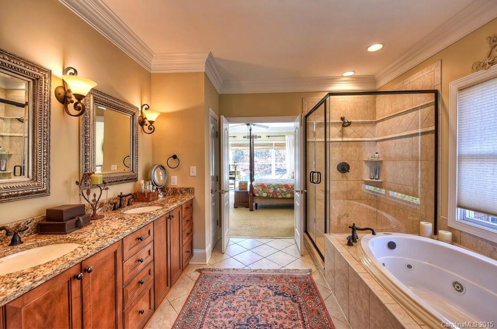 Diane Shores - Residential