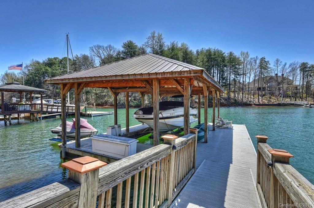 Diane Shores - Residential