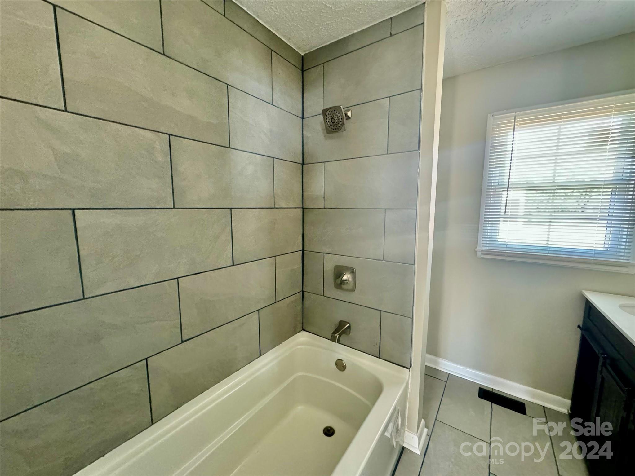 Shady Oaks - Residential