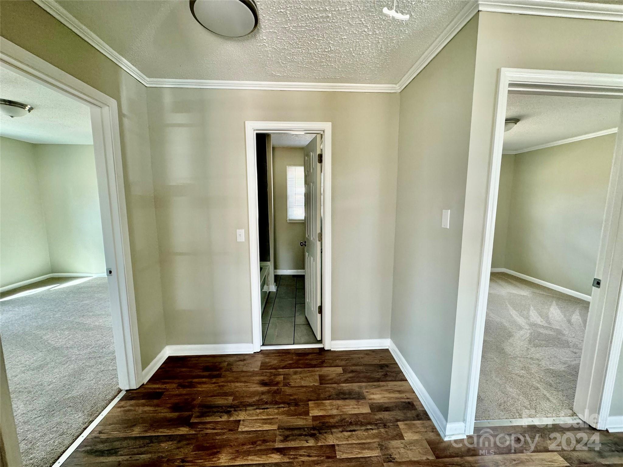 Shady Oaks - Residential