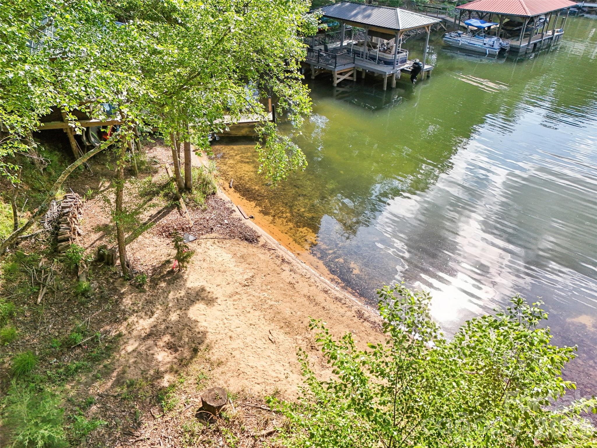 16427 Cozy Cove Road