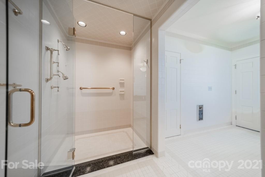 Deering Oaks - Residential