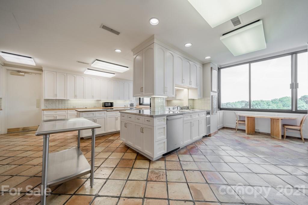 Deering Oaks - Residential