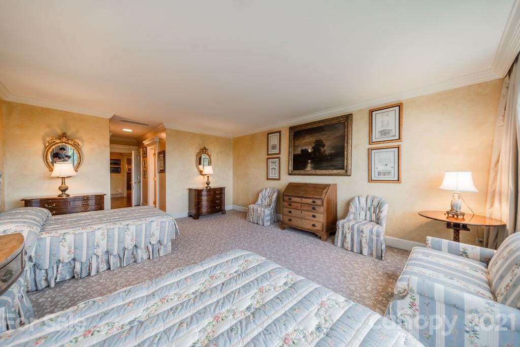 Deering Oaks - Residential