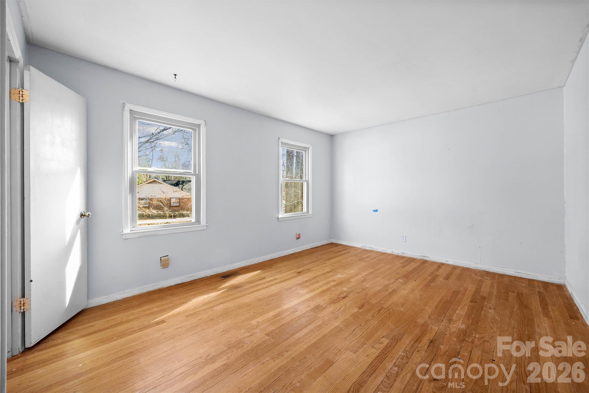 Four Seasons - Residential