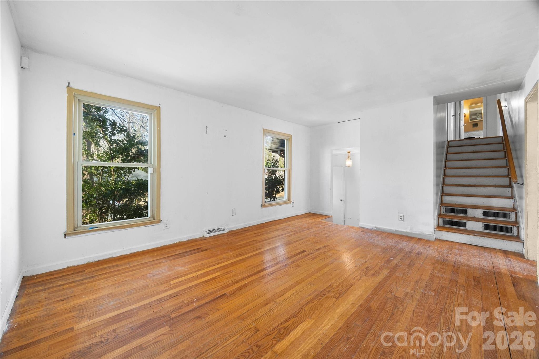 6200 Cross Creek Lane