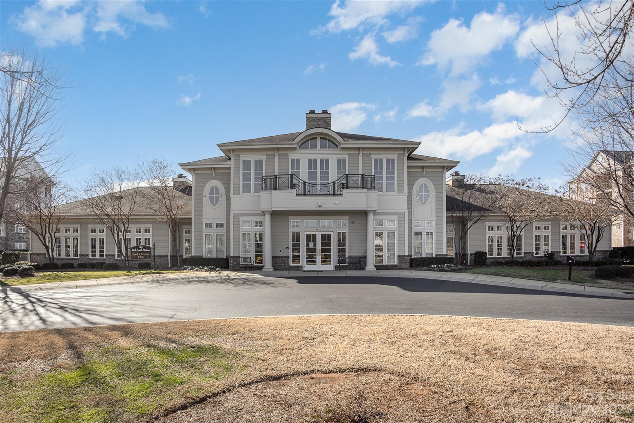 Park South Station - Residential