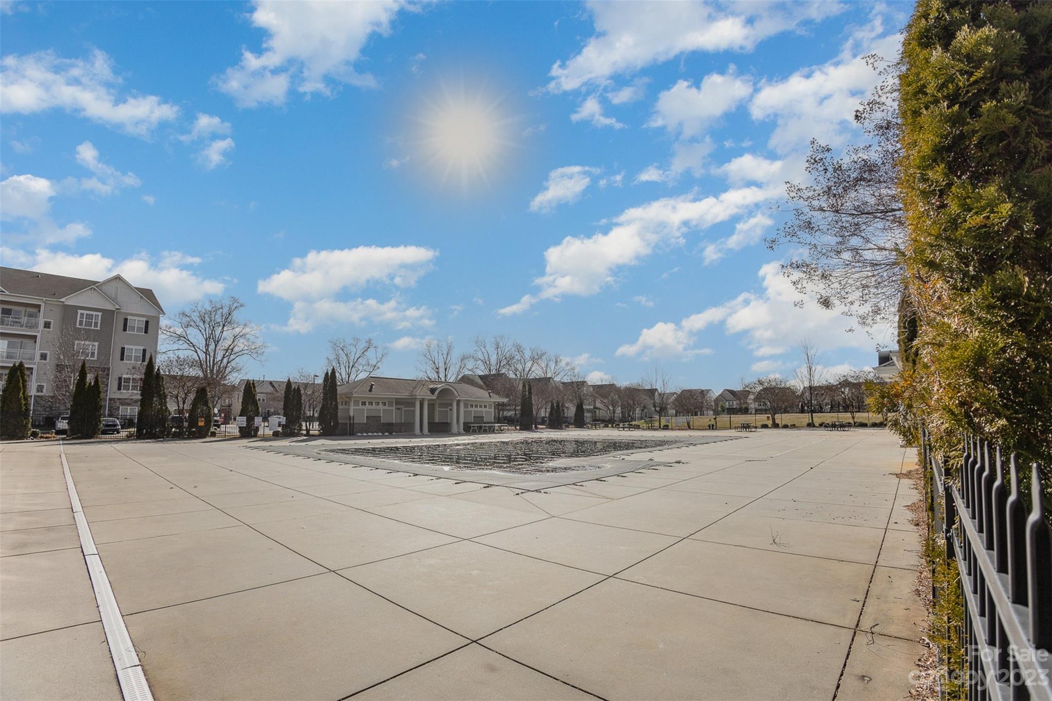Park South Station - Residential