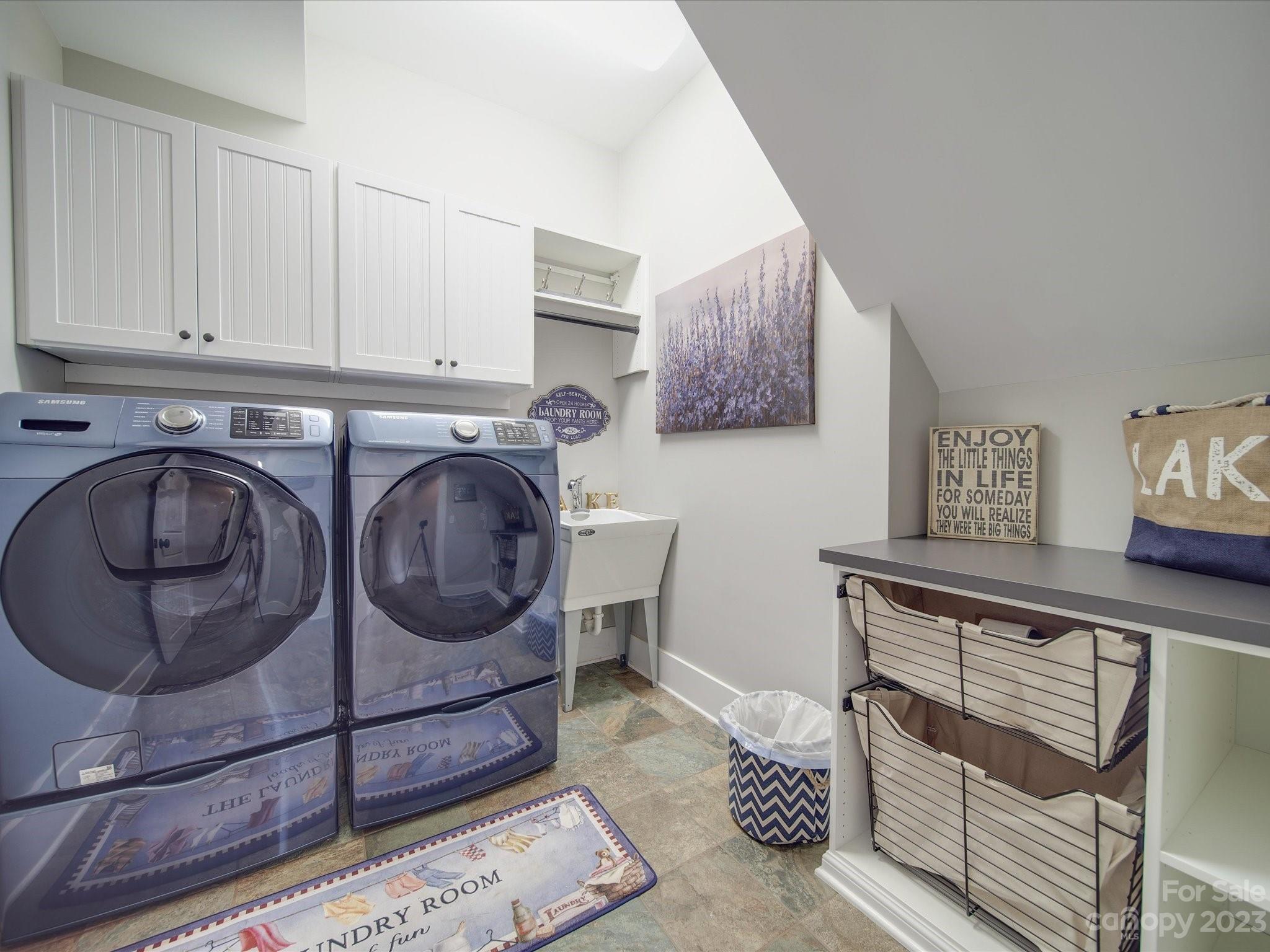 Eagle Pointe - Residential