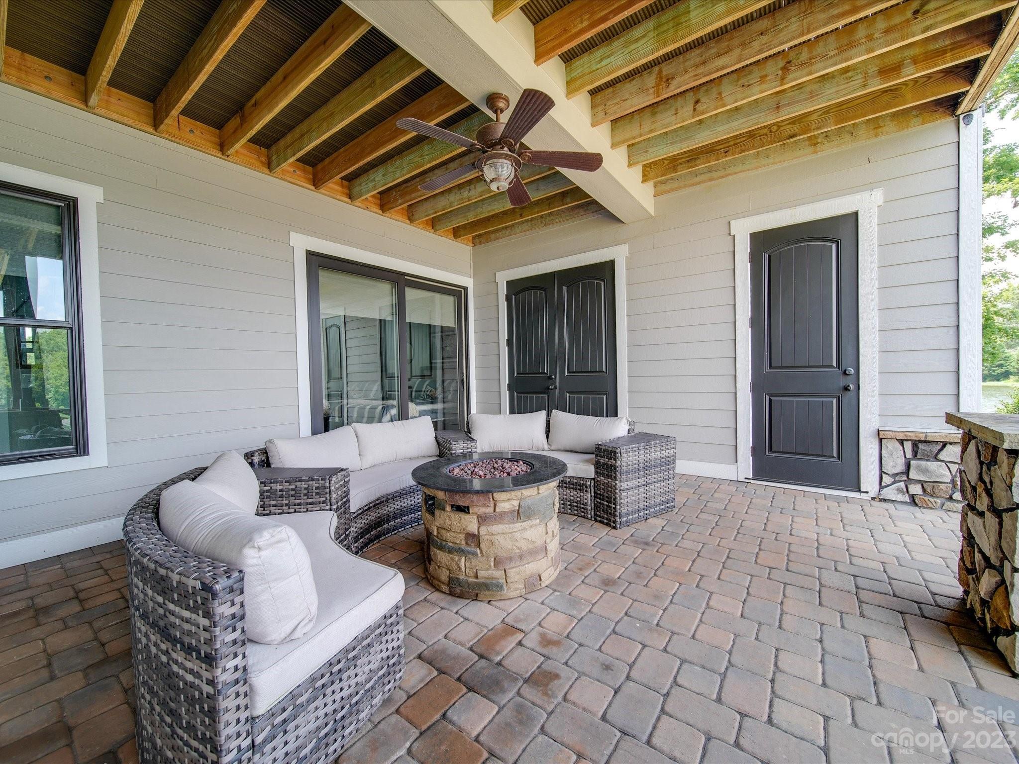 Eagle Pointe - Residential