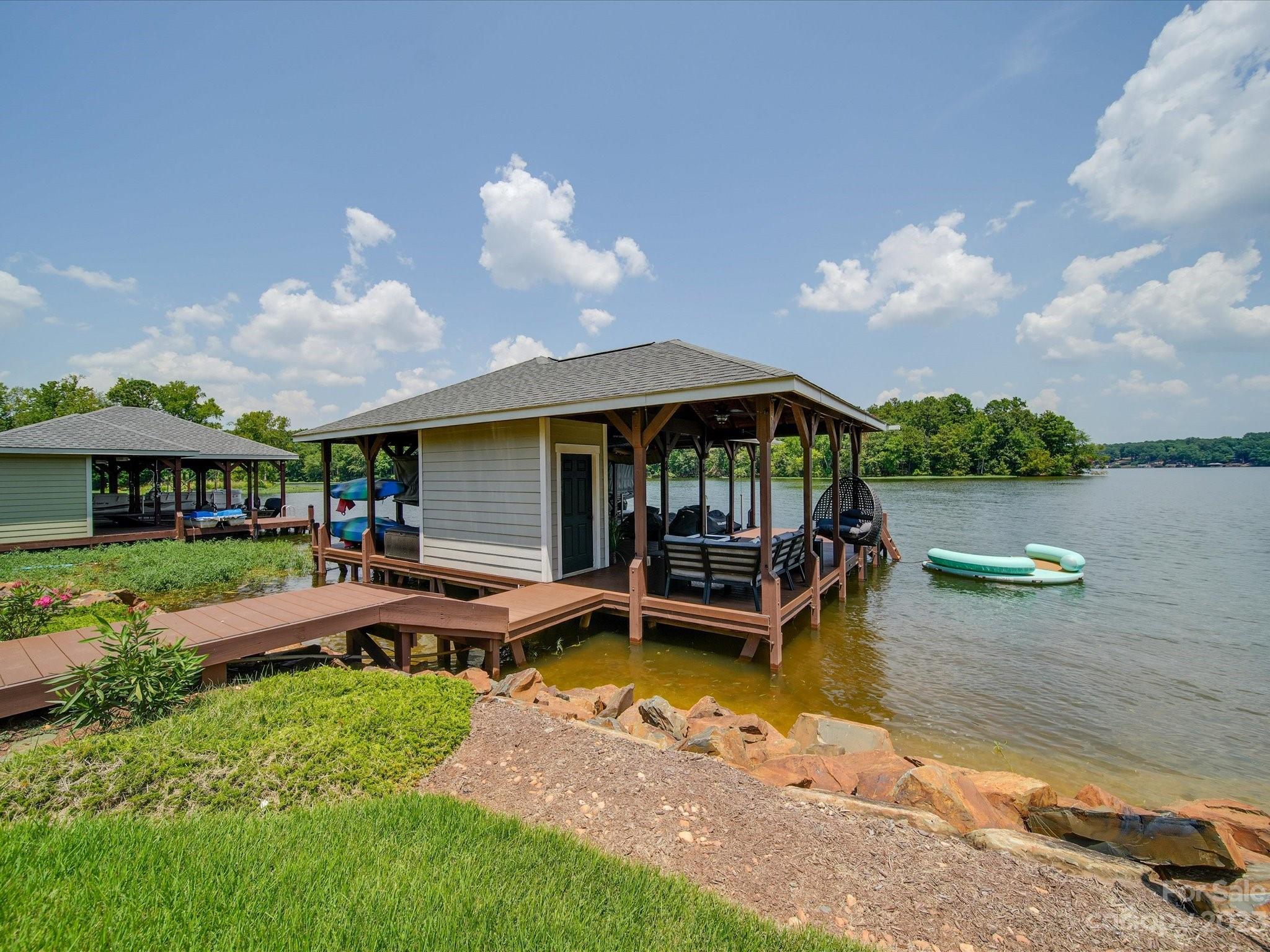 Eagle Pointe - Residential